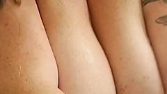 Laurellie93 Playing in the Shower