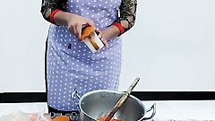 Pakistani Village Wife Fucked In Kitchen While She Is Cooking With Clear Hindi Audio