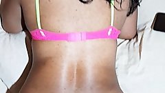 No cuzinho da morena exclusiva